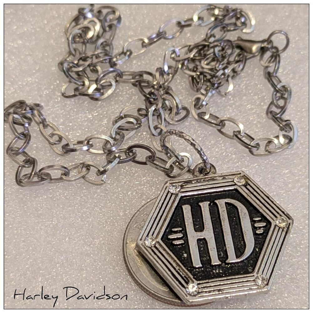 HARLEY DAVIDSON MOTORCYCLES Hexagon Shaped HD Pendant with Rhinestones Necklace